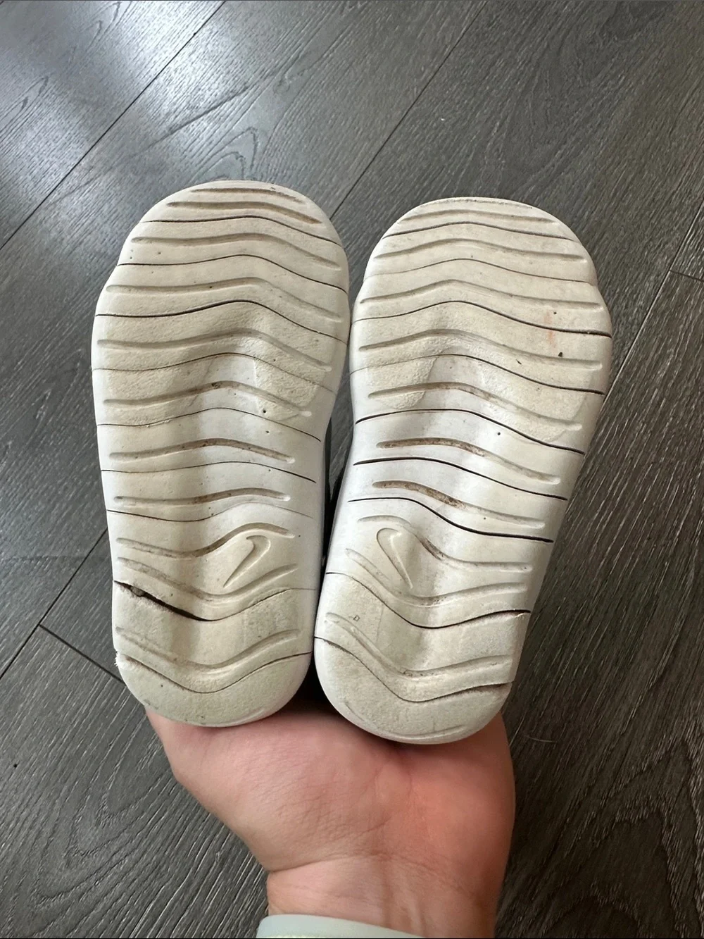 Nike lightweight kids